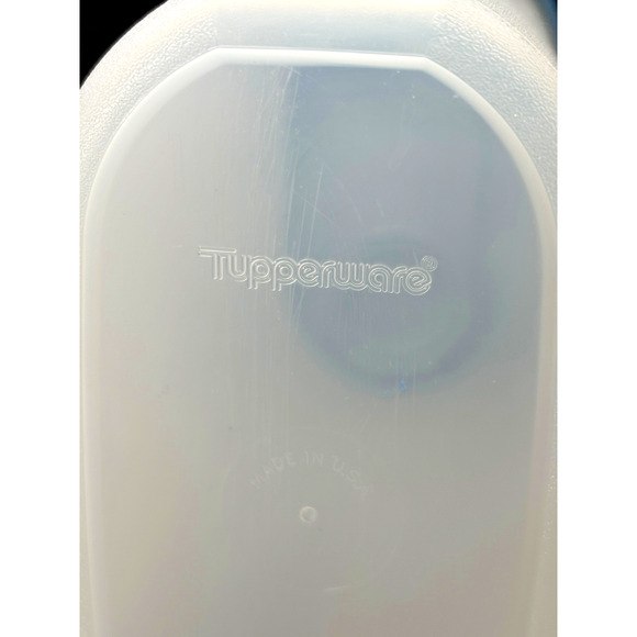 Vintage Tupperware - 2 Quart Slim Line Pitcher, Fits in Door, Blue Lid - Picture 5 of 13